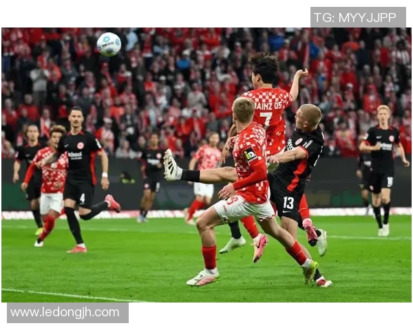 欧协联存亡对决：美因茨主场抢晋级名额，萨姆松体育客场展防反耐性